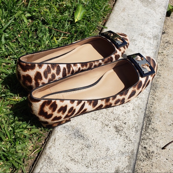 Tory Burch Gigi Leopard Calf Hair Block Heel Pumps - Picture 7 of 9